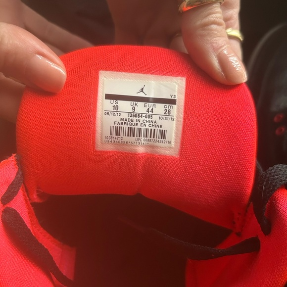 Nike Air Jordan’s Size 10 - Picture 8 of 8